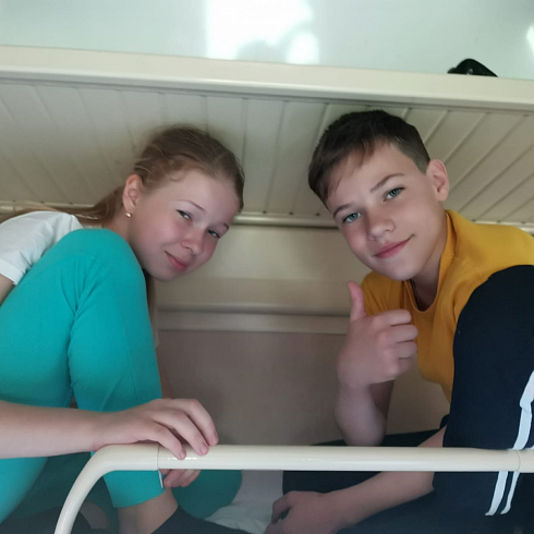 Путевка в мечту: 140 детей отправятся этим летом в «Артек» благодаря поддержке Псковской епархии   