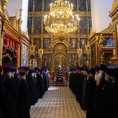 19 апреля в Троицком соборе Псковского кремля состоялось торжественное награждение клириков Псковской епархии