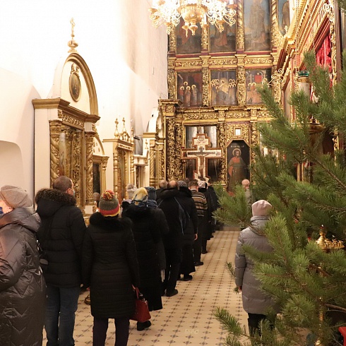 Первый воскресный день Нового года в Троицком соборе Псковского кремля