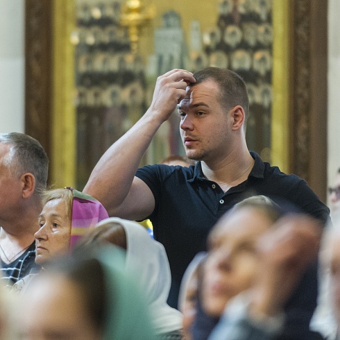 Архиерейское богослужение состоялось 25 августа в Троицком соборе. ФОТО