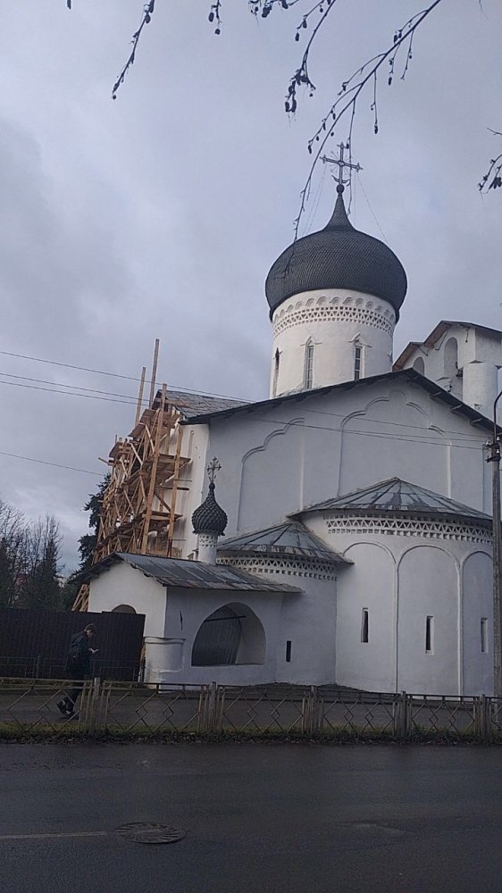 Продолжается подготовка к реставрации храма свт. Николая со Усохи города Пскова