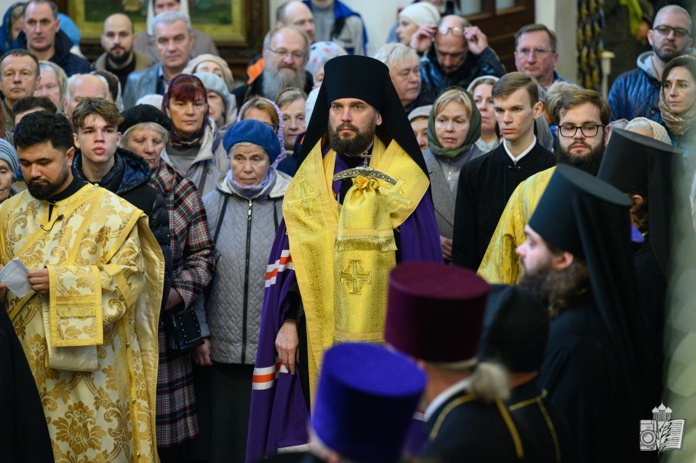 Епископ Псковский и Порховский Арсений прибыл на Псковскую кафедру