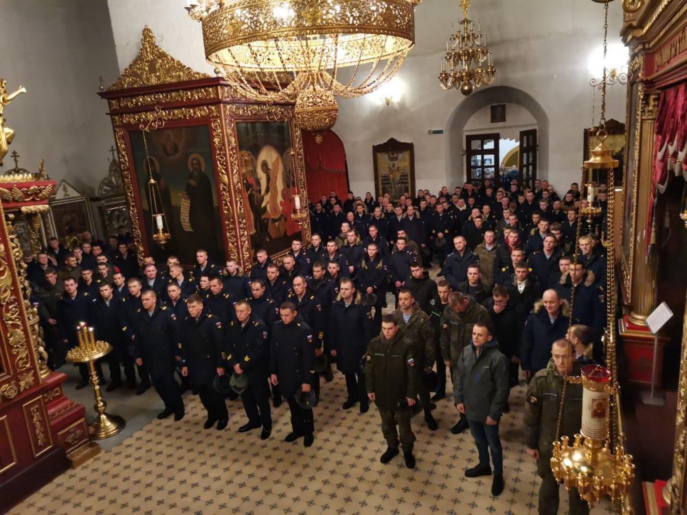 Очередная Божественная литургия для военнослужащих прошла 30 декабря в Троицком соборе
