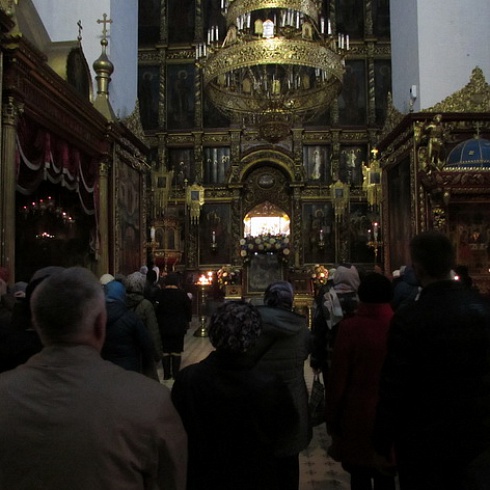 Праздник Покрова молитвенно отметили в главном храме Пскова