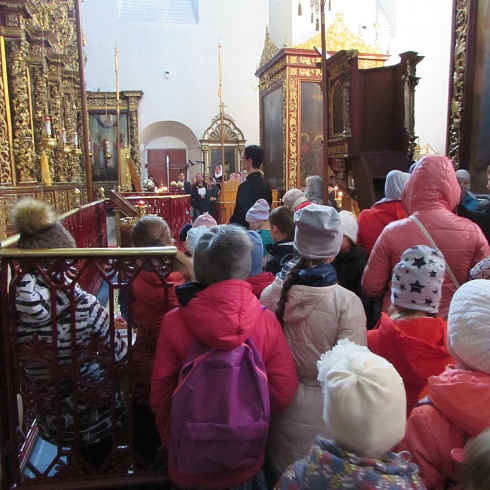 Первые занятия прошли 22 сентября в Воскресной школе Троицкого собора.
