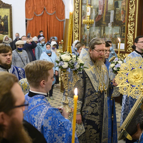 Праздник Рождества Пресвятой Богородицы торжественно отметили в Троицком соборе г. Пскова