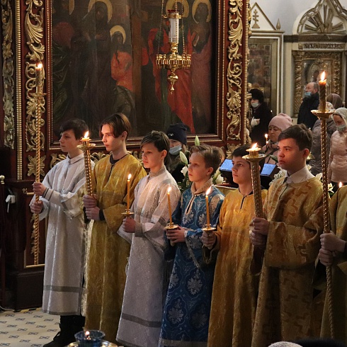 Праздничное богослужение прошло в Троицком соборе Псковского кремля в минувшее воскресенье