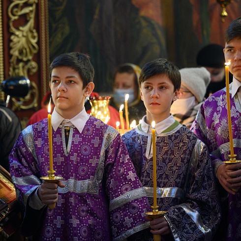 Праздничное Богослужение в день Торжества Православия состоялось в Троицком соборе города Пскова