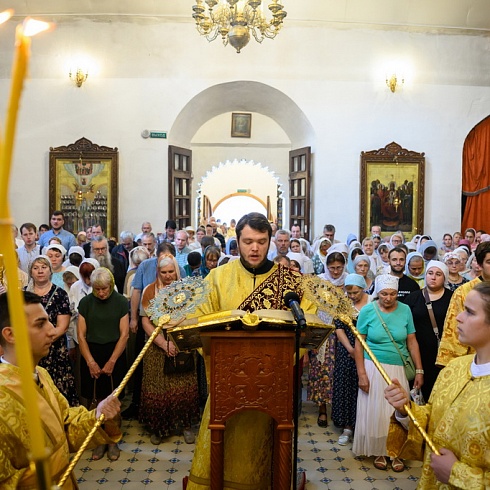 Праздничные торжества прошли в день памяти святой равноапостольной княгини Ольги в Свято-Троицком кафедральном соборе