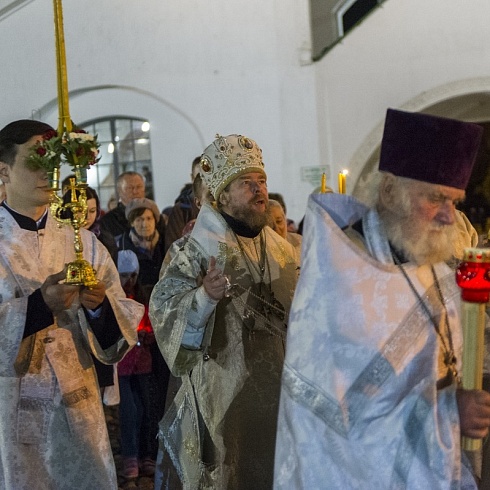 Пасхальное богослужение в Троицком соборе состоялось в ночь с 27 на 28 апреля 2019 г.