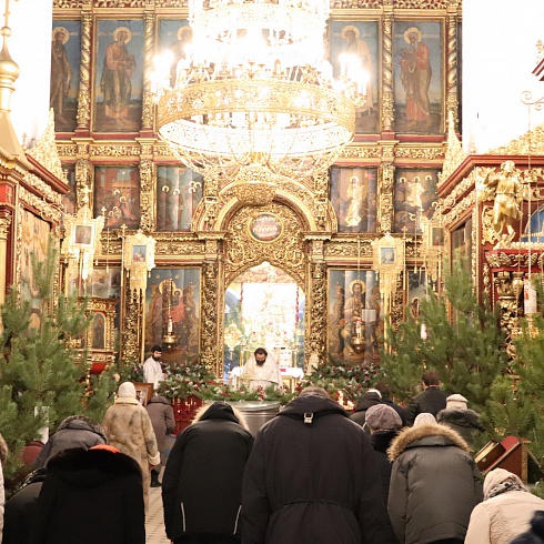 Праздник Богоявления молитвенно отметили в Троицком соборе Псковского кремля