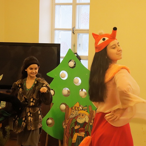 Рождественский праздник для детей прошел вчера в Троицком соборе. ФОТО
