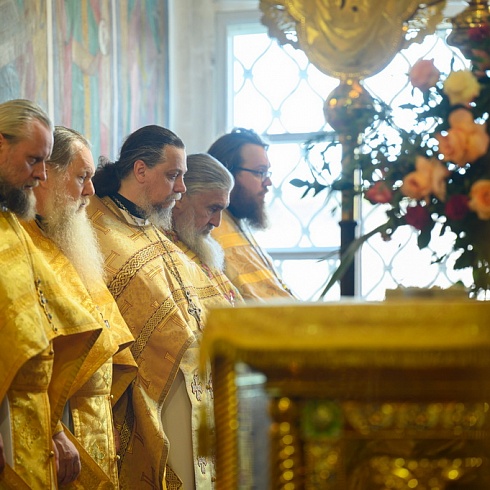 Праздничные торжества прошли в день памяти святой равноапостольной княгини Ольги в Свято-Троицком кафедральном соборе