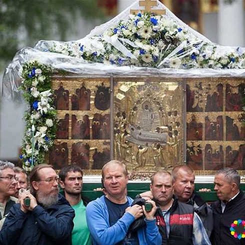 Паломническая служба Троицкого собора приглашает всех на престольный праздник Успения в Псково- Печерский монастырь