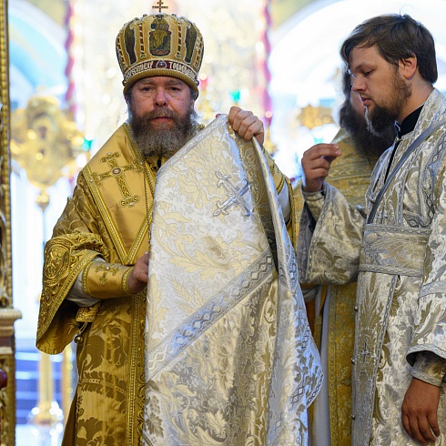 День памяти святой равноапостольной Великой княгини Ольги, молитвенно отметили в Троицком соборе Псковского кремля