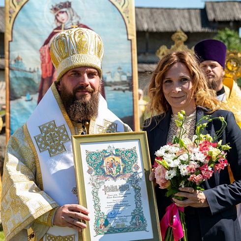 Праздничные торжества прошли в день памяти святой равноапостольной княгини Ольги в Свято-Троицком кафедральном соборе