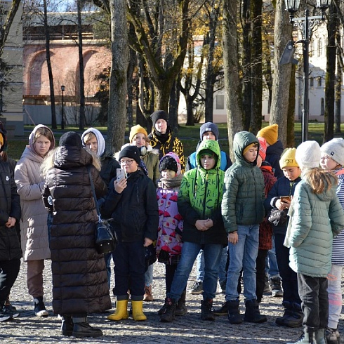 30 октября, в воскресенье, состоялась поездка большой группы учеников и учителей Подросткового клуба «Троицкий» и клуба «Историческая среда».